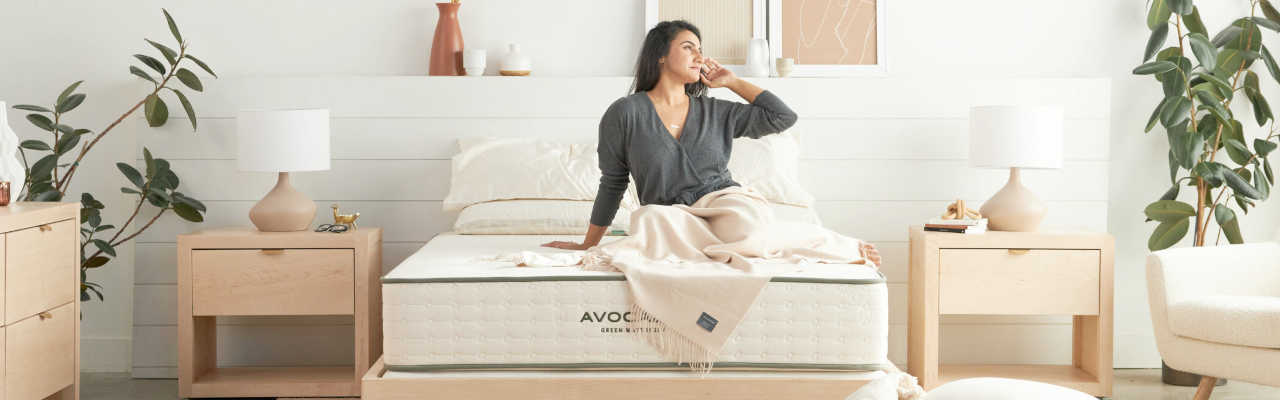 Avocado Green Mattress Luxury Bath Towel - Cloud White